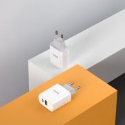 Превью Сетевое зарядное устройство Hoco C80A USB/Type-C с кабелем для Apple (Lightning - Type-C) (белое) — 11